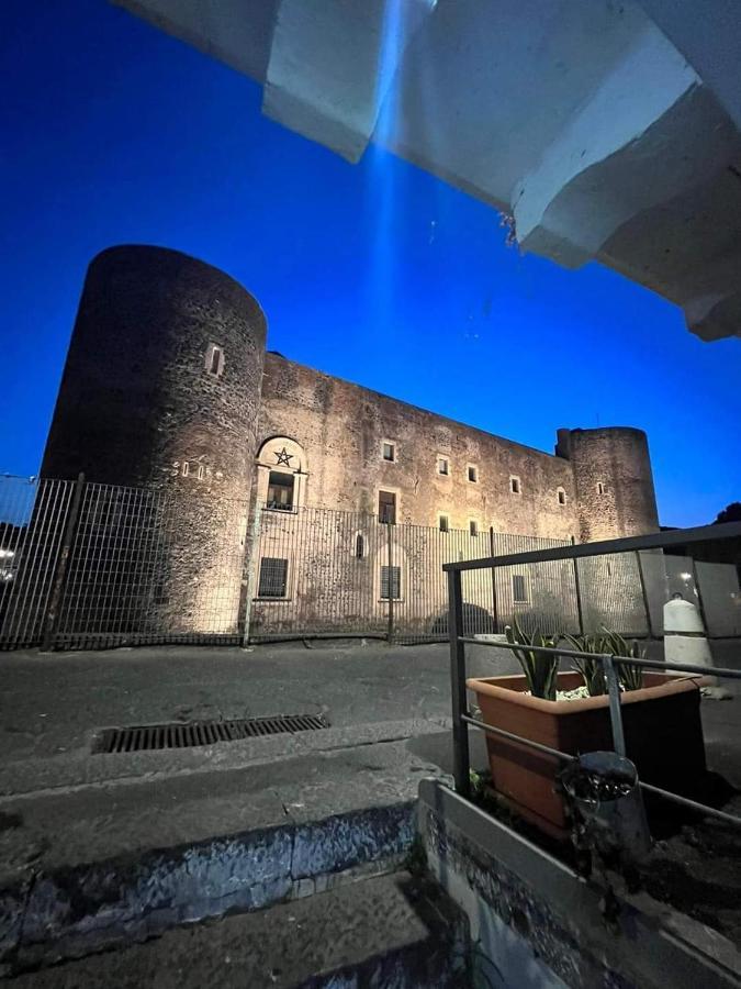 La Piccola Grotta Ursino Tatil Evi Katanya